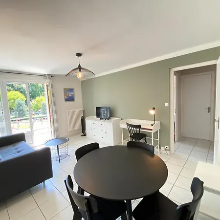 Apartment T2 Renove Proche Et Centre, Parking, Animaux, Wi-fi - Fr-1-432-2