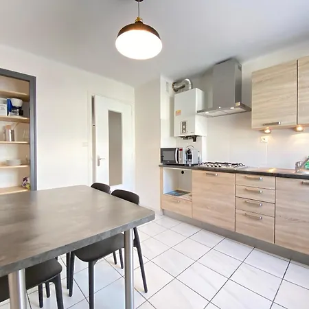 T2 Renove Proche Et Centre, Parking, Animaux, Wi-fi - Fr-1-432-2 Apartment